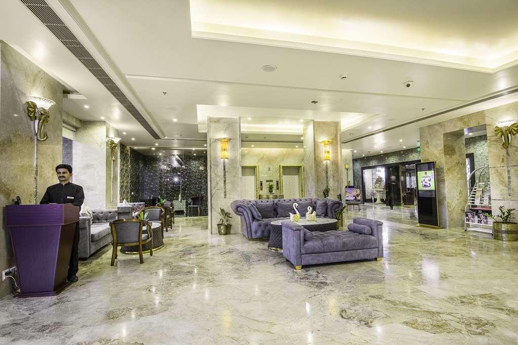 Clarion Inn Jaipur Kukas Интерьер фото