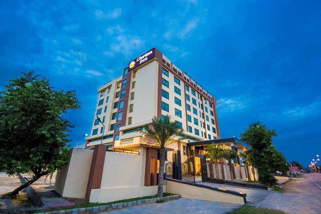 Clarion Inn Jaipur Kukas Экстерьер фото