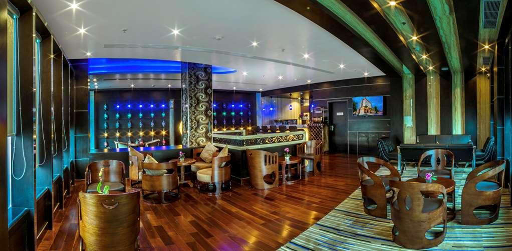 Clarion Inn Jaipur Kukas Ресторан фото
