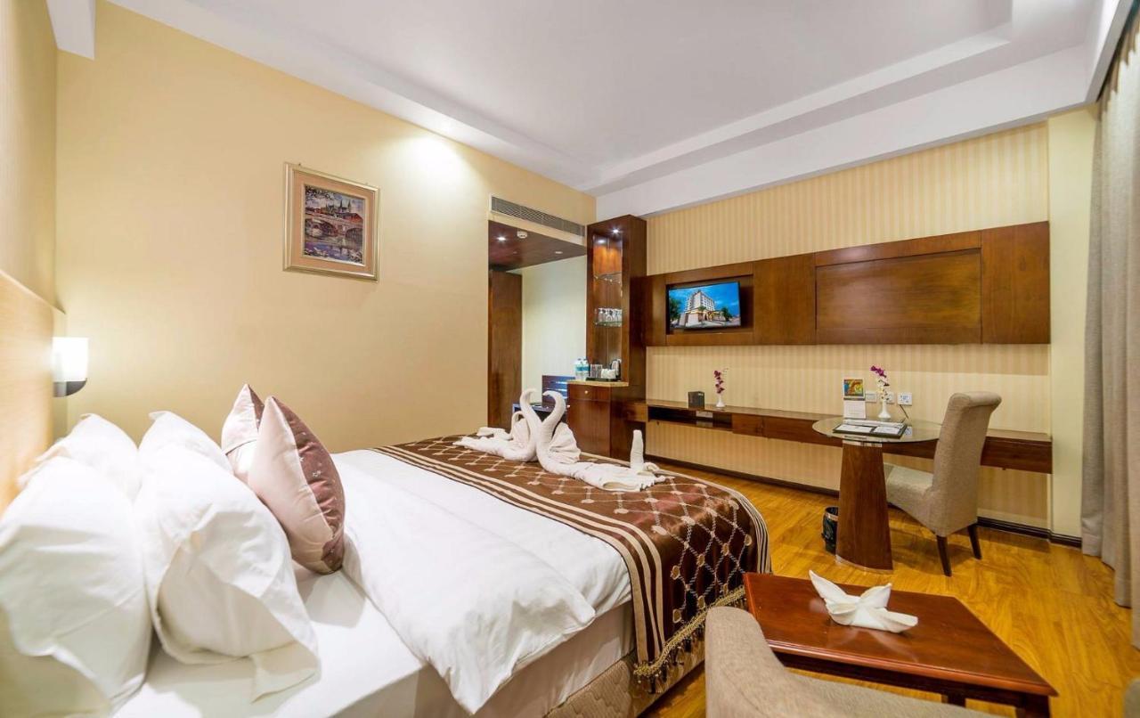 Clarion Inn Jaipur Kukas Экстерьер фото