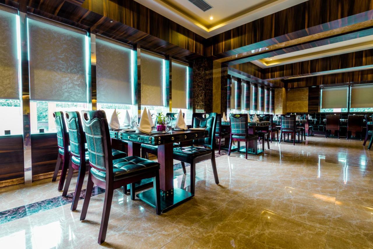 Clarion Inn Jaipur Kukas Экстерьер фото