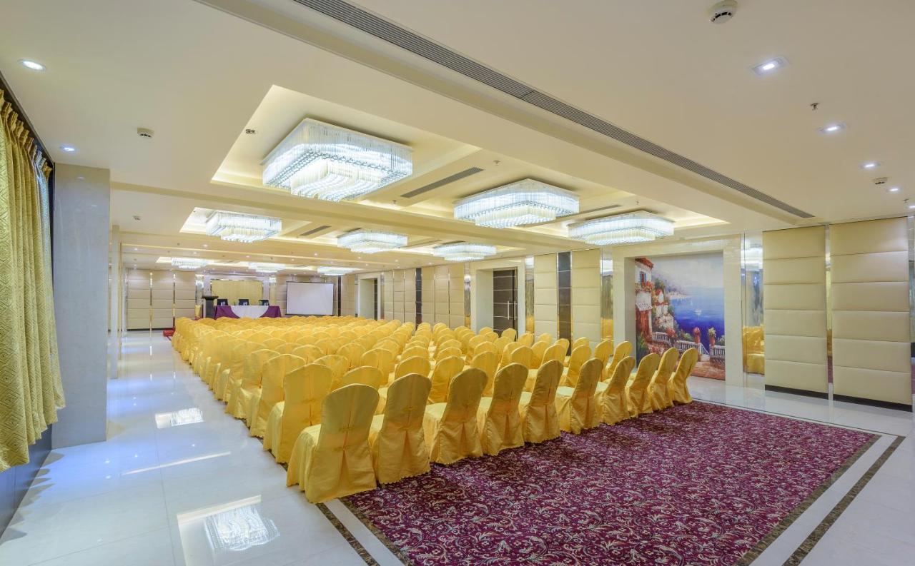 Clarion Inn Jaipur Kukas Экстерьер фото