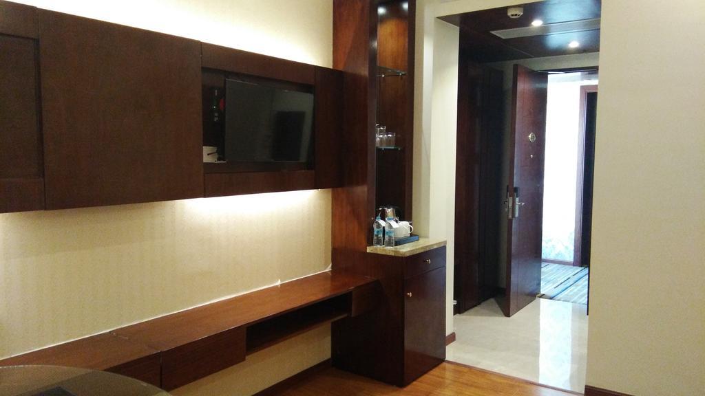 Clarion Inn Jaipur Kukas Экстерьер фото