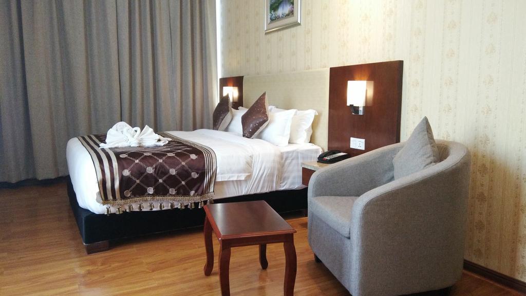 Clarion Inn Jaipur Kukas Экстерьер фото