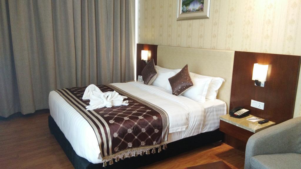 Clarion Inn Jaipur Kukas Экстерьер фото